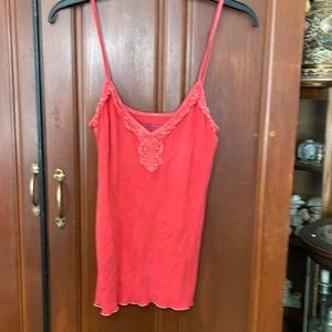 Old Navy Coral Thin Strapped Cami With Macrame Neckline Size Medium
